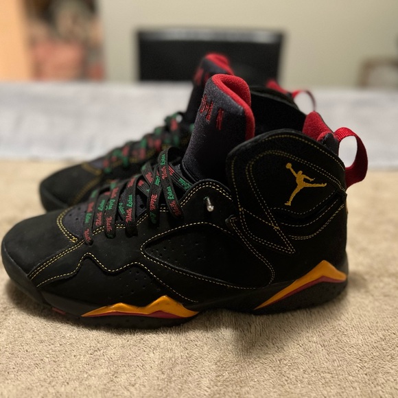 Retro 7 Jordan’s - Picture 1 of 4